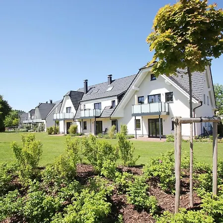 Strandnahe Mit Terrasse, Gratis Nutzung Vom Ahoi Erlebnisbad Und Sauna In Sellin - Rex Rugia 30-1 ロープベ